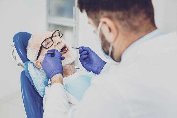 Best Emergency Dental Services for Seniors in Vcennes, IN
